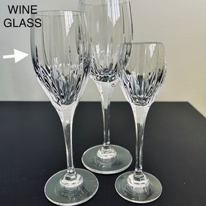 MIKASA Arctic Lights Crystal
WINE GLASS (1)